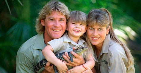 Bindi Irwin Shares Touching Tribute To Dad Steve Irwin On Instagram