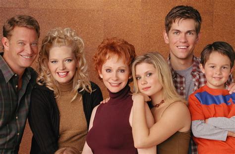 Remember When The Sitcom Reba Premiered Country Now
