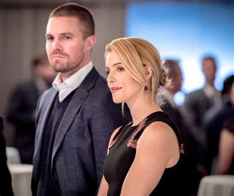 Oliver And Felicity Season 5 Olicity Arrow Emily Bett Rickards Olicity Stephen Amell Arrow