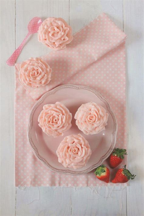 postreadicción galletas decoradas cupcakes y pops cupcakes de fresa y champán cupcakes de
