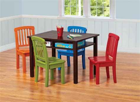 Looking for the best kids table and chairs set for your little boys or girls? Ukid Rectangle Children's Game Table with 4 Chairs ...