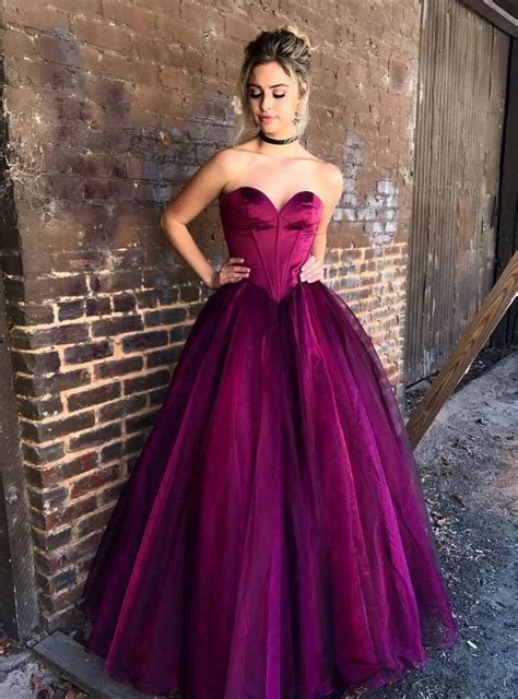 Corset Floor Length Ball Gowns Prom Dresses Sexy Sweetheart Bodice