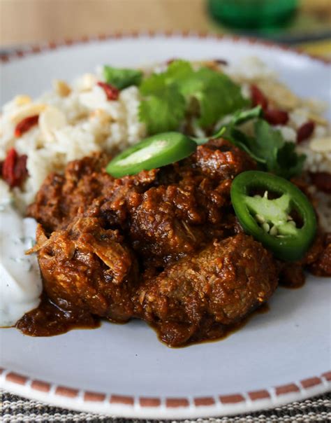 This hearty coconut lamb curry is a bit of fusion but is primarily indian in flavour. Easy Lamb Curry
