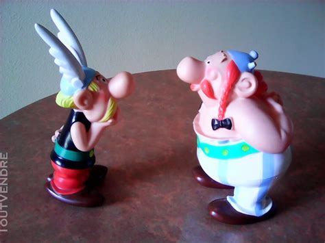 figurines pouet asterix et obelix 1967 dargaud delacoste montélimar 26200