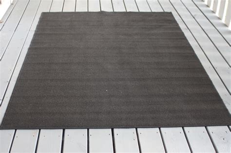 Outdoor Rug On The Cheap An Easy Diy Project
