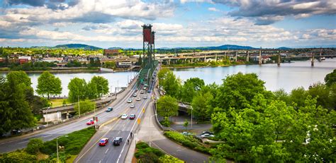 How To Spend A Long Weekend In Portland Oregon Born Free Fare Buzz