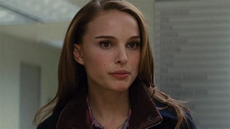 Natalie Portman Teases Her New Powers In Thor Love And Thunder