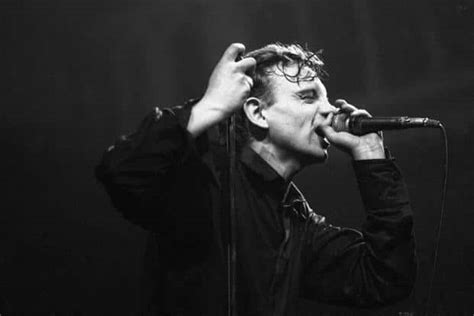 mark e smith in memory of a man with a sharp tongue and raw talent mint lounge