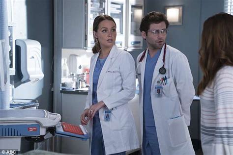 Grey S Anatomy Season 14 Episode 21 Recap The Fall Out Over The Harper Avery Scandal Daily