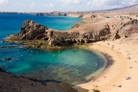 The island of lanzarote lies just 125 kilometres off africa's saharan coast and is the most easterly of the canary islands (spain). Lanzarote - Playa Blanca