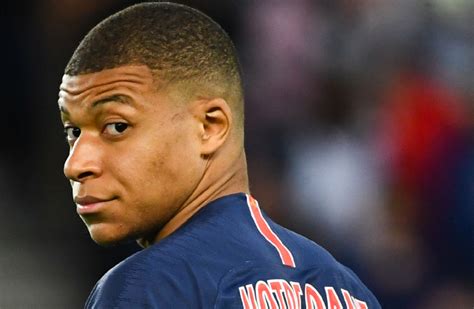PSG player denounces misuse of his name and image in advertising for 