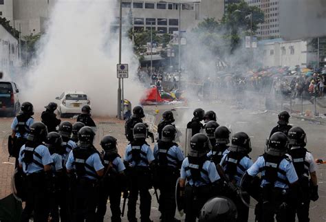 Hong Kong Police Fire Tear Gas Rubber Bullets At Protesters Syracuse Com