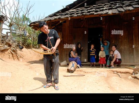 Hmong Village And Laos Hi Res Stock Photography And Images Alamy
