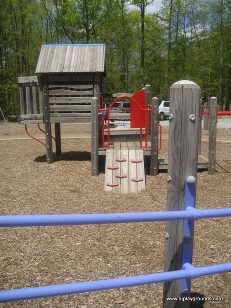 Mountain Way Park Parsippany Your Complete Guide To Nj Playgrounds