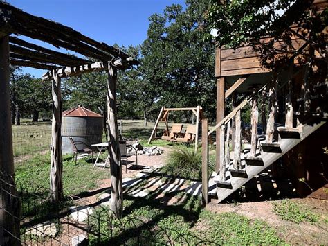 From romantic lake cabins in texas, honeymoon cabins, texas hill country is the perfect romantic getaway destination. Cabin Rental | Fredericksburg, Texas | Glamping Hub