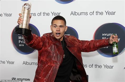 rapper slowthai hurls champagne glass into nme awards crowd daily mail online