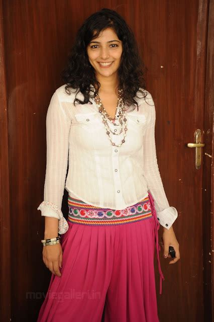 indian actress actress nishanti evani hot and sexy images at event photoshoot