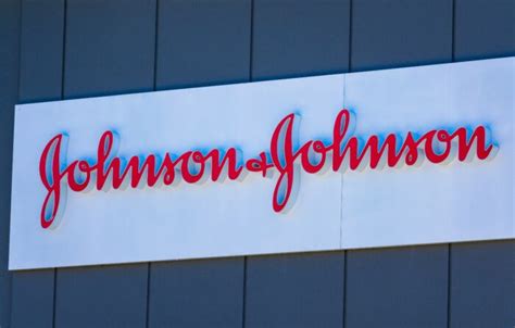 Depuy A Johnson And Johnson Company Reaches A 155 Million Settlement