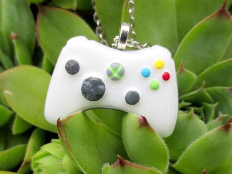 Mini Xbox 360 Controller Necklace By Nerdylittlesecrets On Etsy