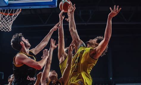 Check spelling or type a new query. Αντβέρπ - AEK: 64-71 | Pagenews.gr