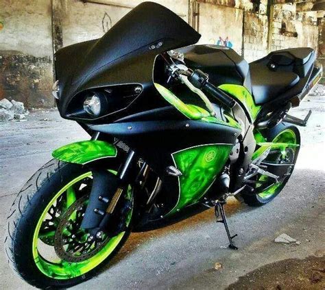 Green And Black R1 Green Motorcycle Green Bike Yamaha Motorbikes