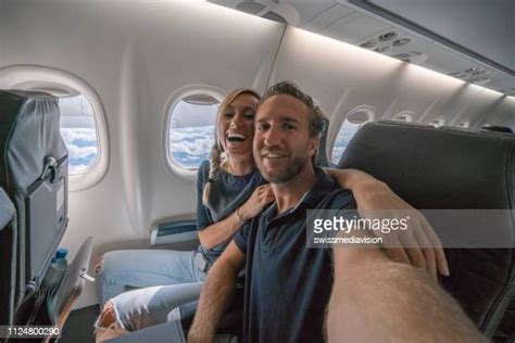 Happy Couple Window Photos Et Images De Collection Getty Images