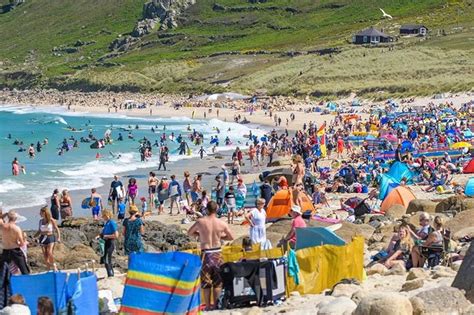 cornwall s busy beaches this week cornwall live