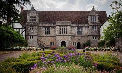 The Archbishops Palace Maidstone Kent Weddings Welcome To The Wedding Section Of