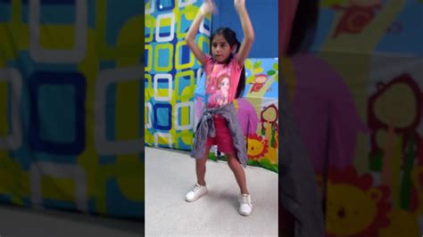 O que é o dançando e aprendendo? Nina Dancando - Nina dançando fank - YouTube / This is ...