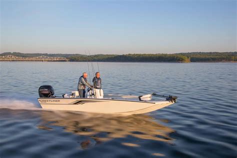 This center console aluminum fishing boat offers ample space and stability to drop a line on any intercoastal water. Crestliner 2000 Bay boats for sale in Wisconsin