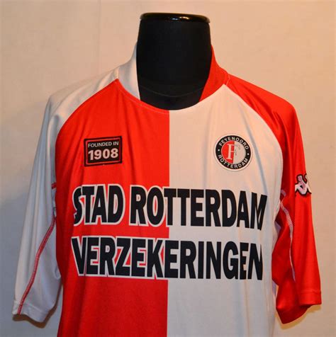 Including sale design customer shirts and logo for shirts at wholesale prices from feyenoord shirt manufacturers. Feyenoord Thuis voetbalshirt 2003 - 2004. Toegevoegd op ...