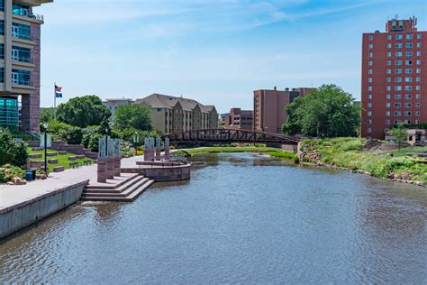 5 Great Reasons To Move To Sioux Falls Asre