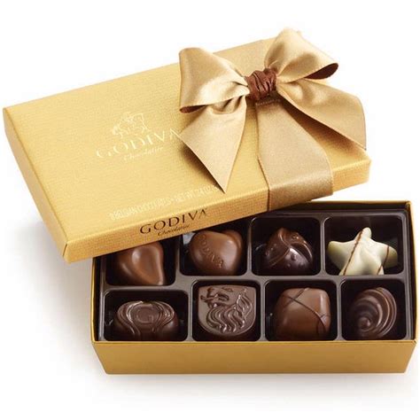 Godiva Gold Ballotin Chocolate Truffle T Box 8 Pc • Chocolate
