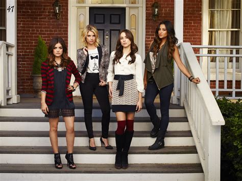 Pretty Little Liars Season 4 Cast Promotional Photos Check Out The