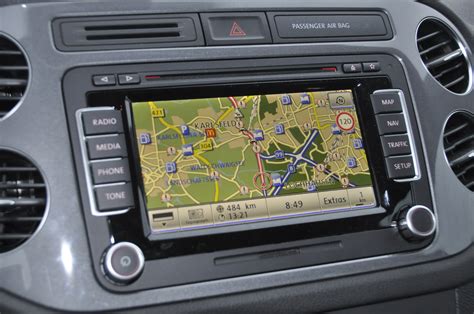 Now also available with an integrated dab radio, giving you access to over 190 digital radio stations in the uk! VW RNS 510 › pocketnavigation.de | Navigation | GPS ...