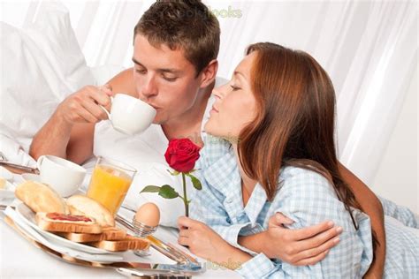 breakfast in bed romantic breakfast breakfast in bed date night ideas for married couples