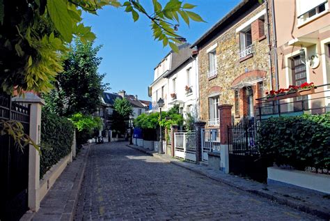 Explore The Unusual Streets Of La Campagne à Paris French Moments