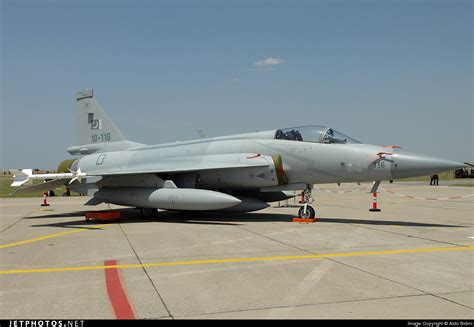 Filepakistan Jf 17 Thunder Pakistan Air Force Jp7136023