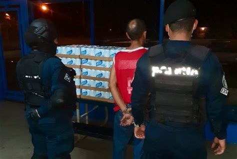 Social media marketing digital marketing marketing strategy, social media, text. Intentó burlar la ley seca y lo atrapan con 50 cajas de ...