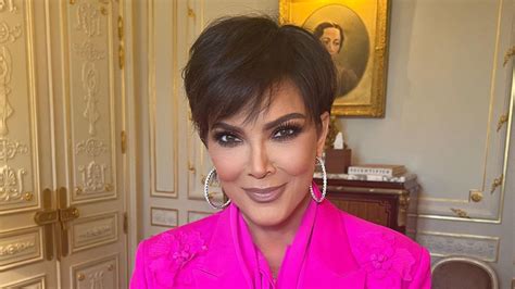 Kardashian Fans Go Wild Over Kris Jenners Odd Behavior In Rare