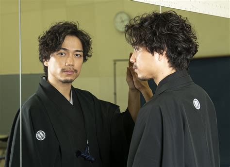 The site owner hides the web page description. コナン映画2019紺青の拳のゲスト声優山崎育三郎の嫁安倍なつみ ...