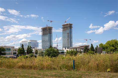 Transit City Condos Ascending Into Nascent Vaughan Skyline Urbantoronto