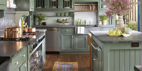 Putting green color with glossy effect on the center working table and chromatic or stainless steel table top is a good design idea. 31 Green Kitchen Design Ideas - Paint Colors for Green ...