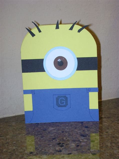 Everyone has a birthday and everyone likes to receive a birthday card so it's not surprise if you find yourself making a lot of them! A Minion I made for a boys birthday card! | handmade cards ...