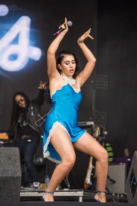 Pin By Joana On Kali Uchis Kali Uchis What Is Tumblr Concert Photos