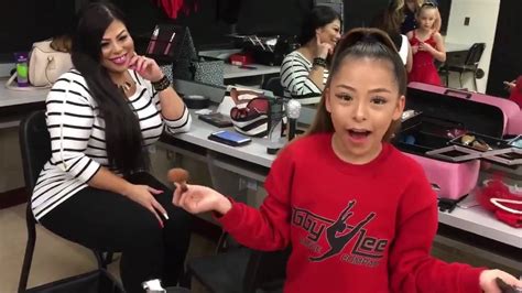 Dance Moms Areana Gets Ready To Perform S6 E30 Youtube