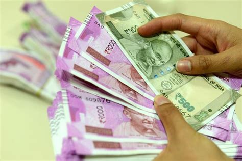 Th Pay Commission Good News Central Government Employees Likely To