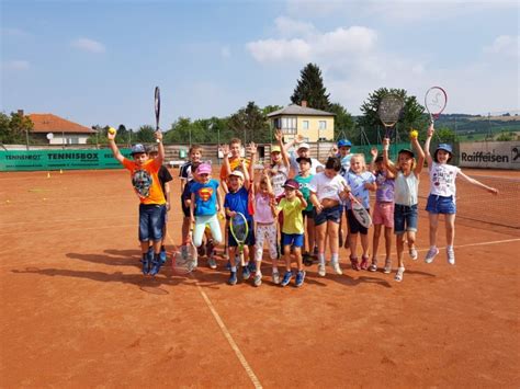 Vom privaten tennisplatz über ein eigenes wassersportzentrum mit jetskis, sups und booten bis hin. Tennisclub Göllersdorf: „Spiel, Satz , Sieg" - Hollabrunn