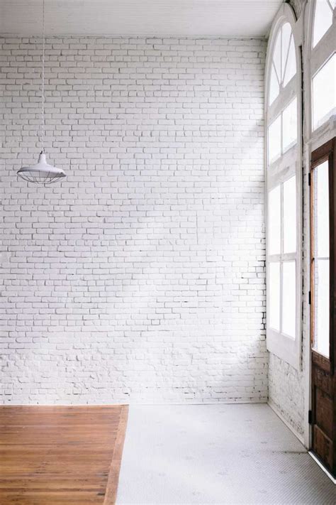 Create An Elegant Statement With A White Brick Wall Белые кирпичи