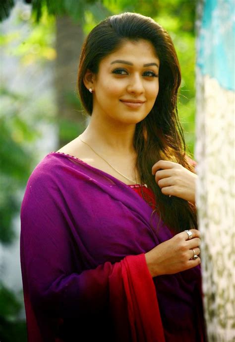 Nayanthara Hot Look In Bikini Pictures And Spicy Images